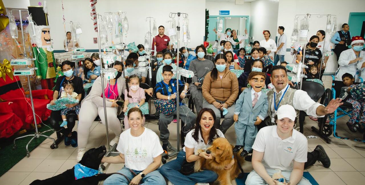 Una Navidad de Sonrisas, Patitas y Magia en el Hospital Roberto Gilbert