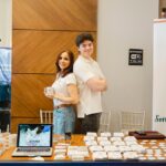 Sonrisas con Cola compartió su misión en el Intercultural Day de UEES Internacional